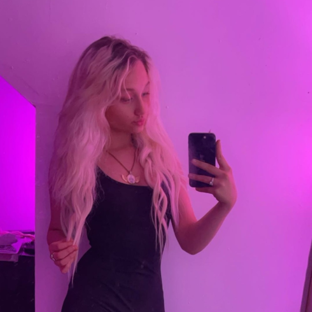 Meet your Posher, Hazel